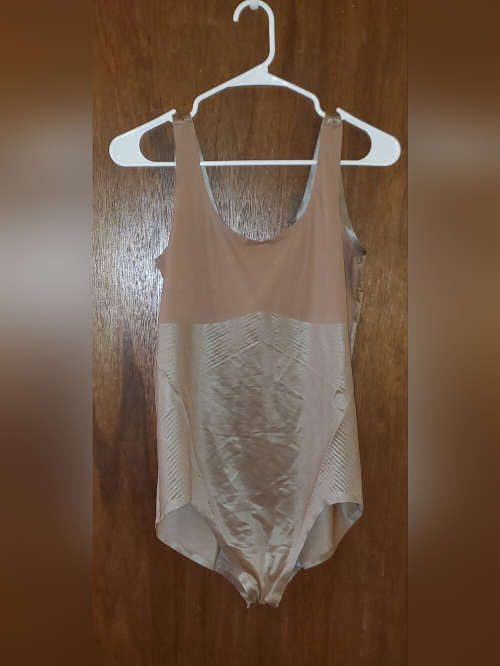 NWT SPANX Thinstincts 2.0 Beige Sculpting Bodysuit SZ Xl